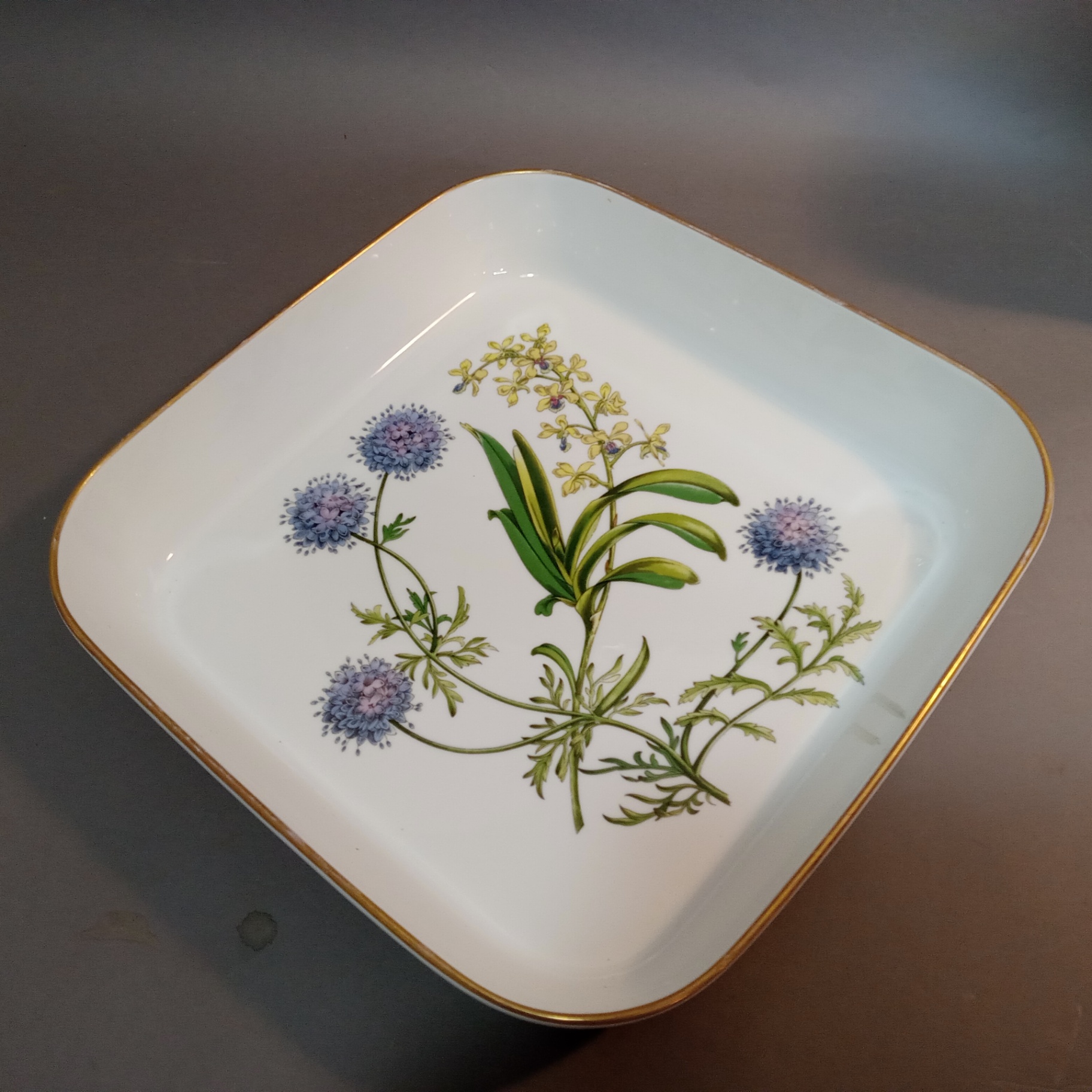 Spode Saffron Flowers Tableware - image 2 of 15