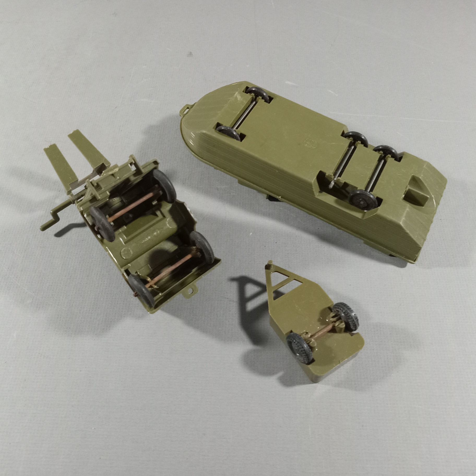 Vintage Ideal, Bonnie Bilt & More Military Toys - image 9 of 20