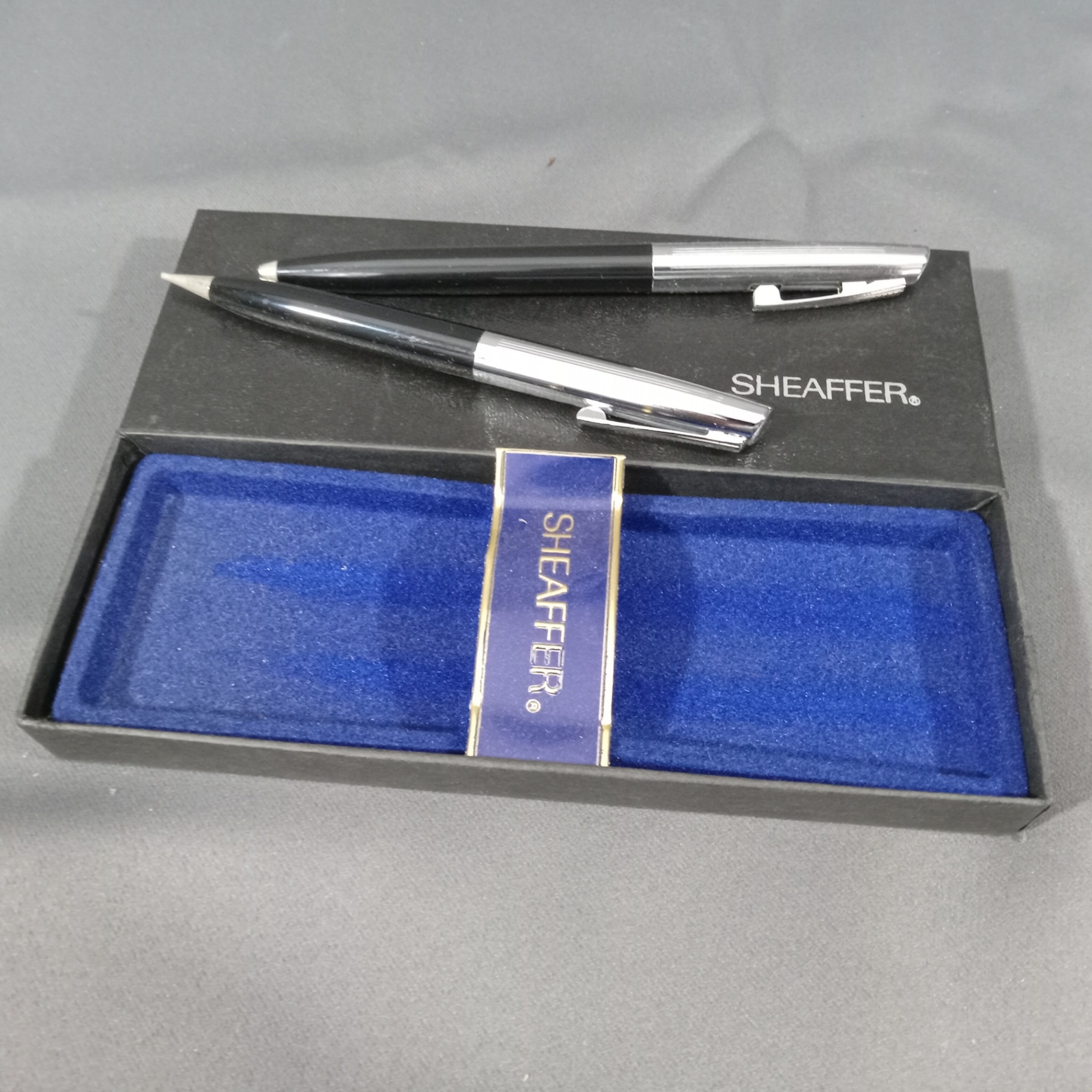 Stieff Inkwell & Sheaffer Pens - image 8 of 12