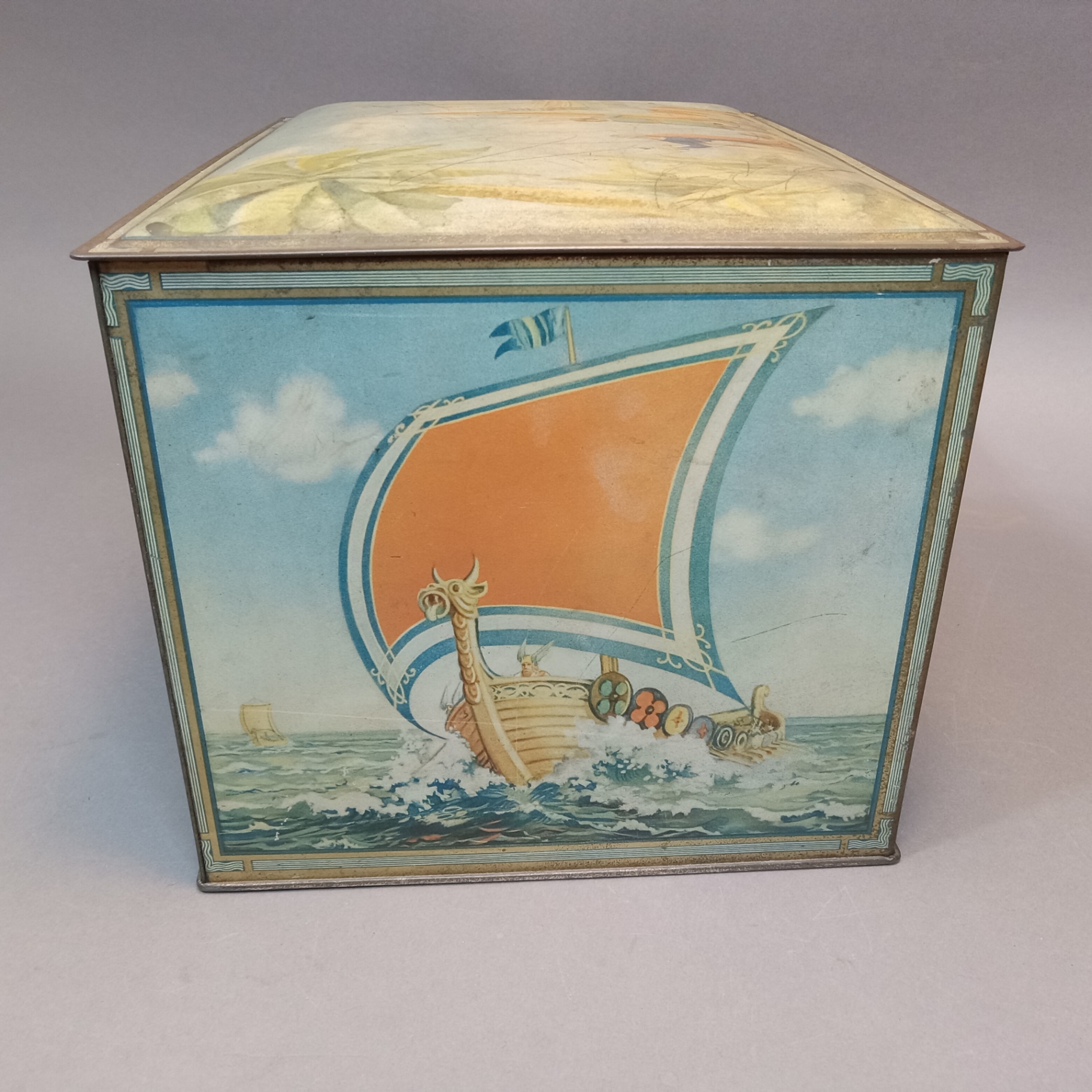 Vintage Biscuit Tin with Ships - image 6 of 12