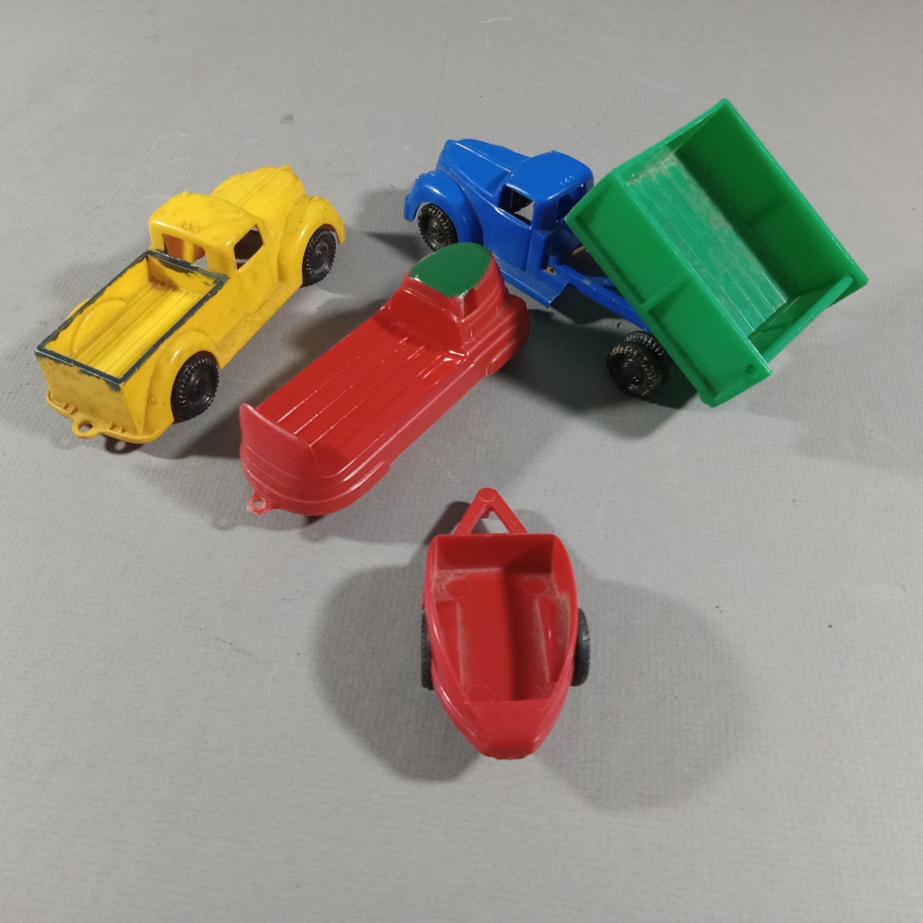 Acme, Mack, Manoil, Ideal & More Vintage Toy Cars - image 24 of 36