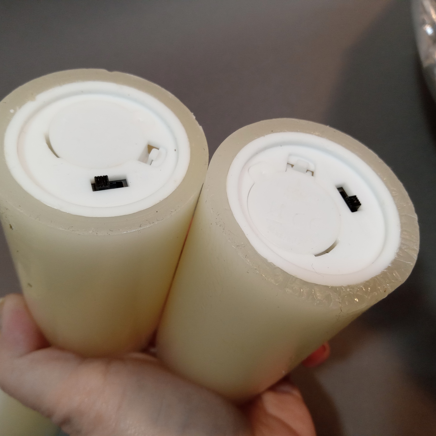 Large Pewter Charger & Battery-Operated Candles - image 5 of 12