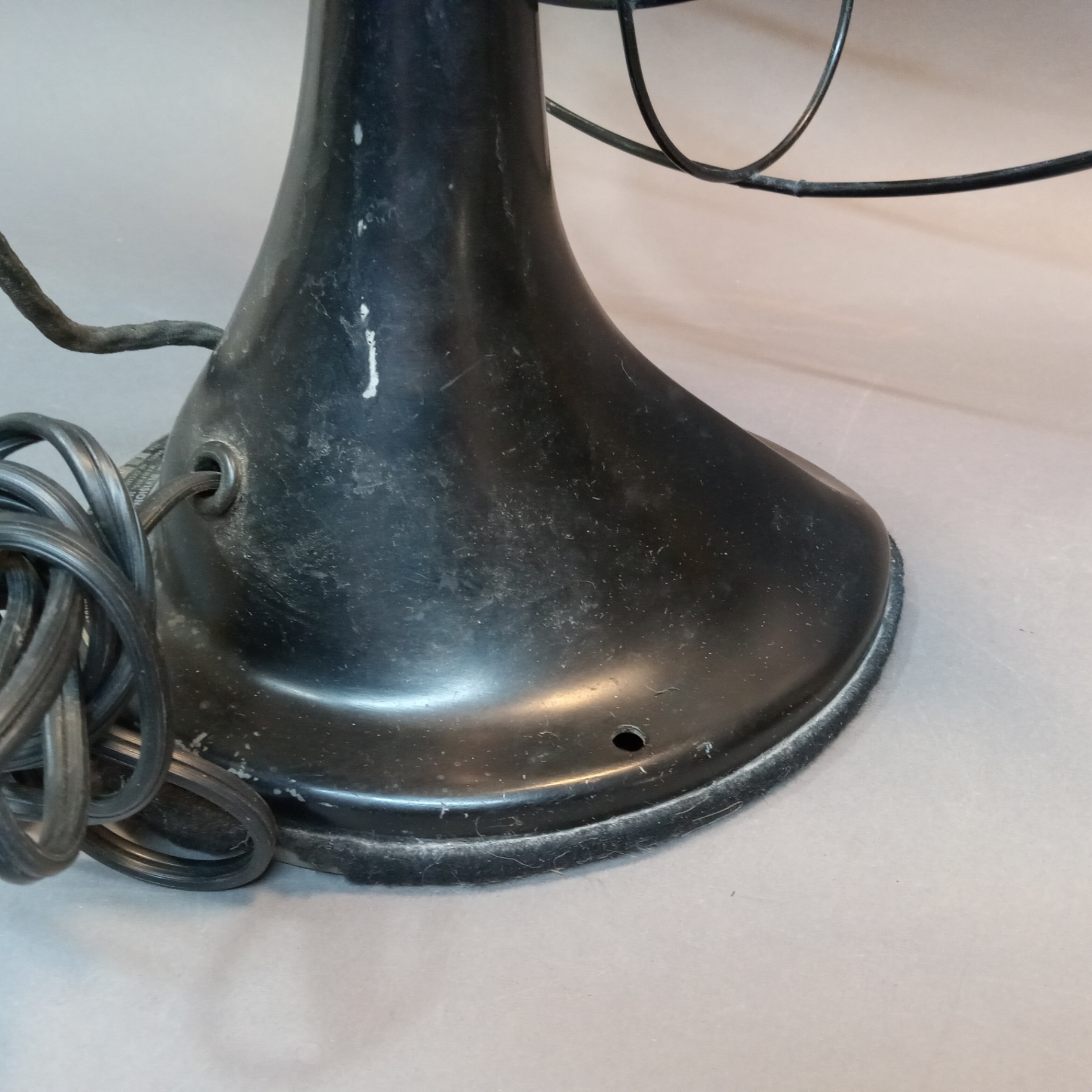 Vintage Robbins & Myers 3-Speed Pedestal Fan - image 9 of 12