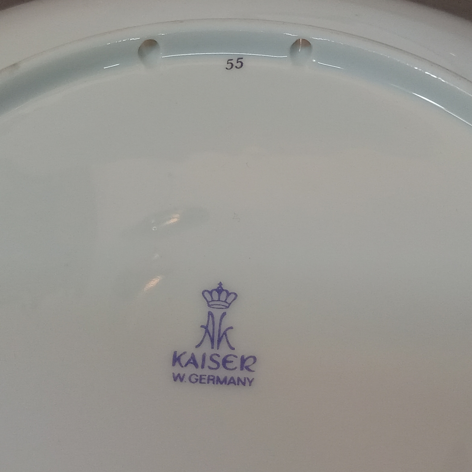 Kaiser & Tirschenreuth Collector Plates - image 18 of 18