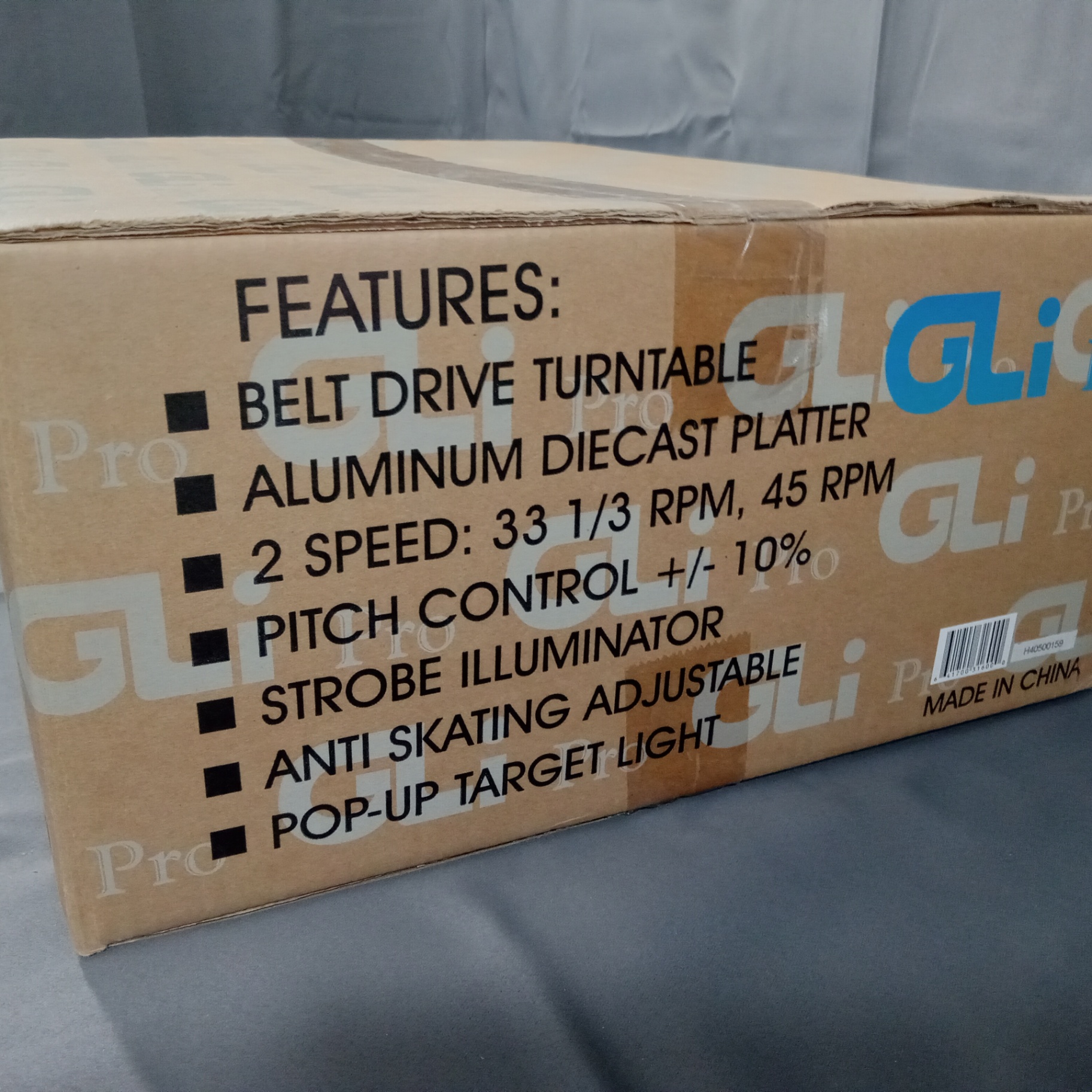 GLi Pro Turntable & Accessories - image 3 of 10