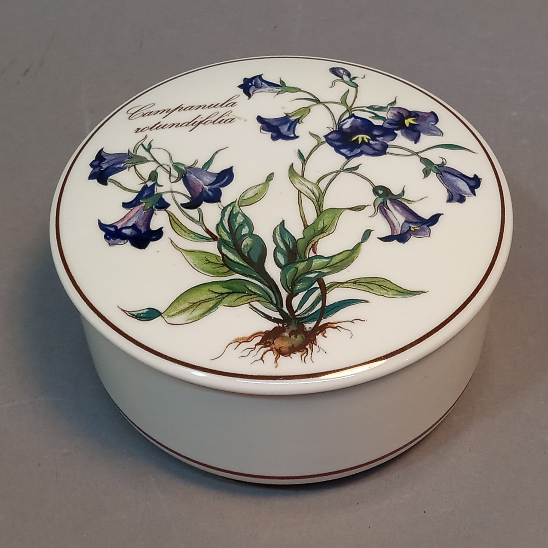 Villeroy & Boch Trinket Boxes - image 8 of 10
