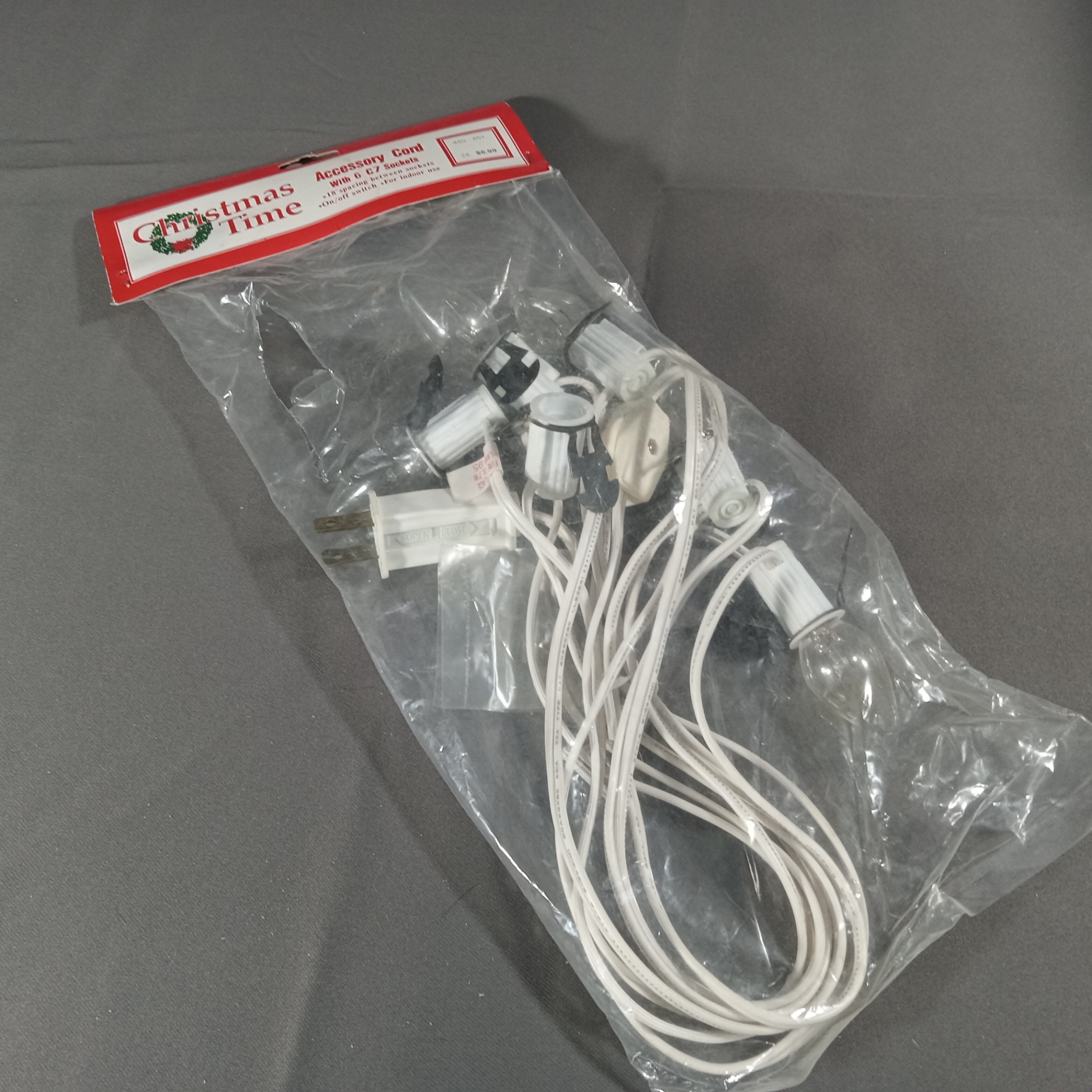  Dept. 56 Alpine Village Series - Chelsea Lane Shoppers, Milch-Kase + Apotek - image 11 of 12