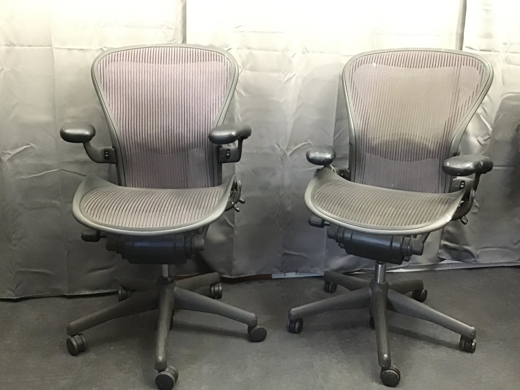 Henry Miller Aeron Office Chairs - image 1 of 8