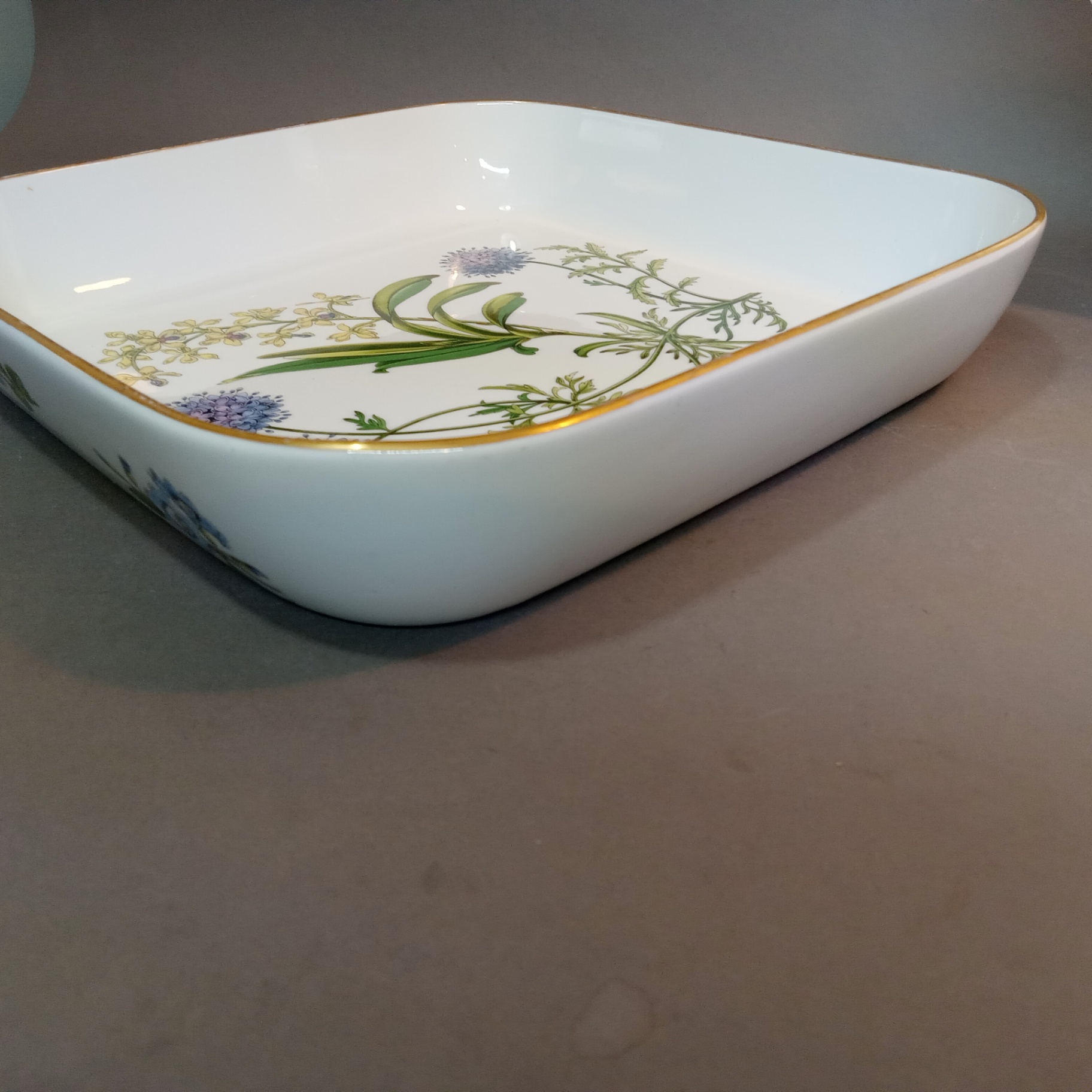 Spode Saffron Flowers Tableware - image 5 of 15