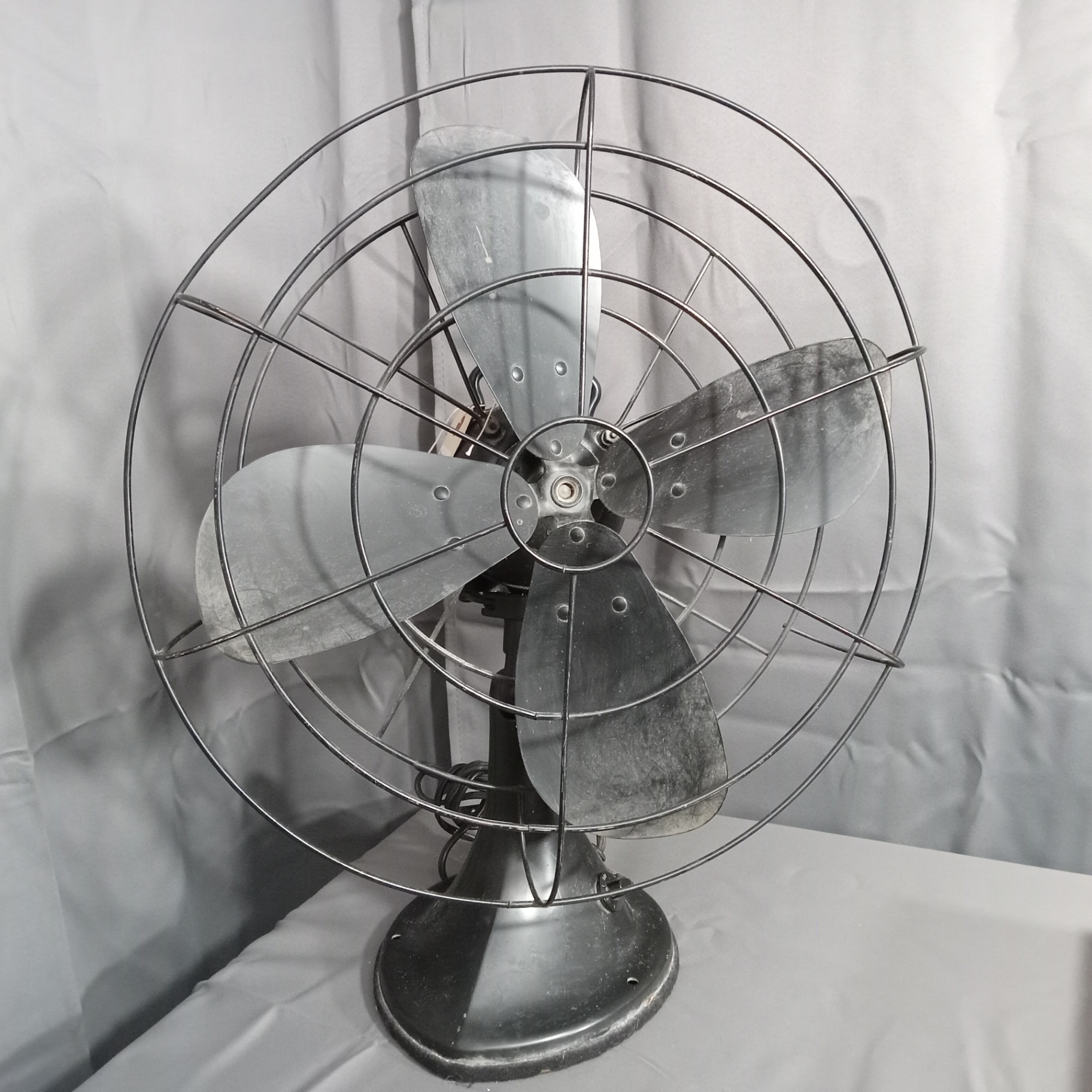 Vintage Robbins & Myers 3-Speed Pedestal Fan - image 1 of 12