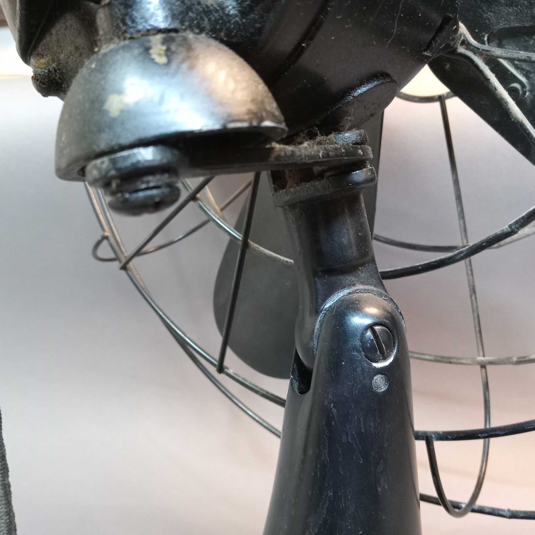 Vintage Robbins & Myers 3-Speed Pedestal Fan - image 8 of 12