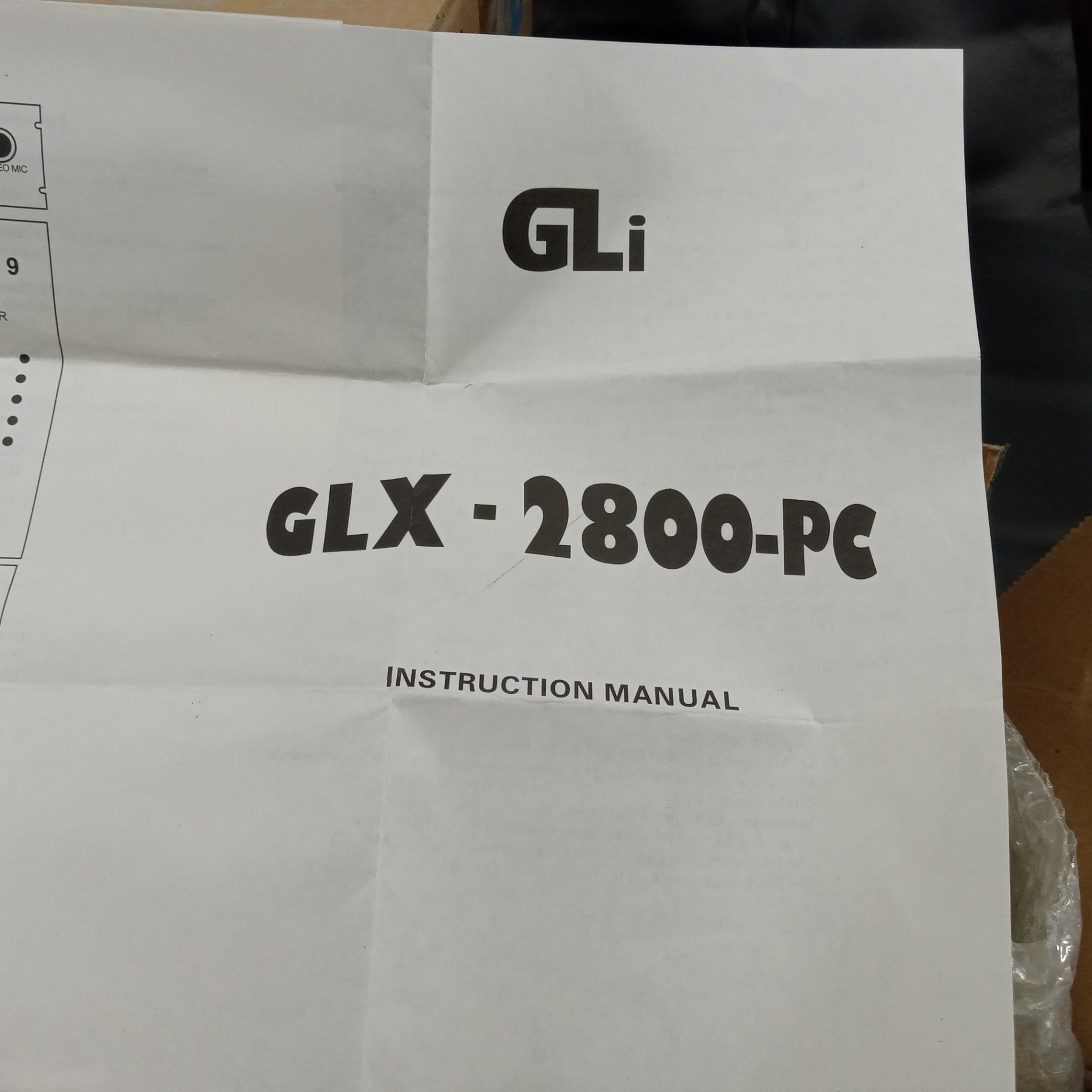 GLi Pro Turntable & Accessories - image 10 of 10