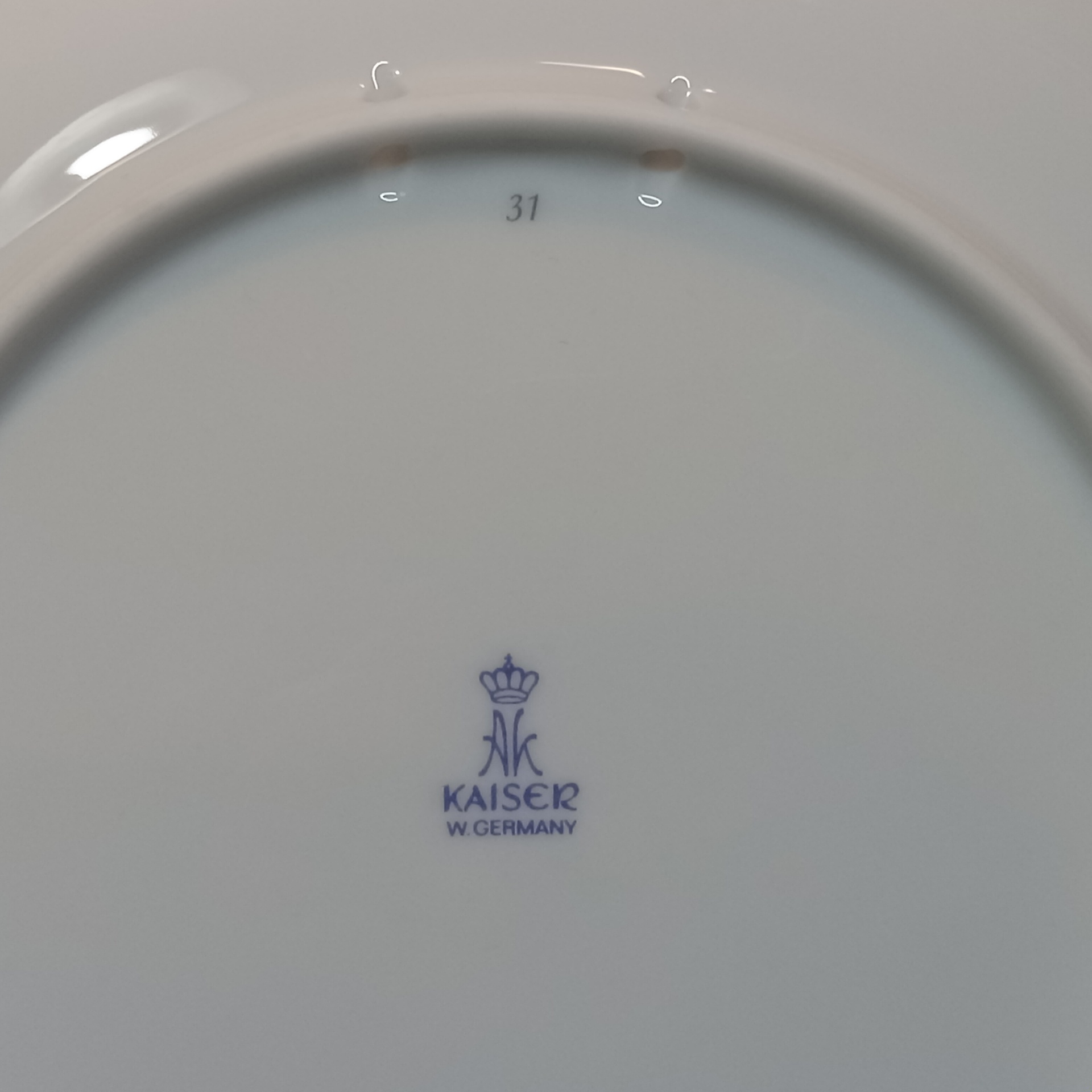 Kaiser & Tirschenreuth Collector Plates - image 14 of 18