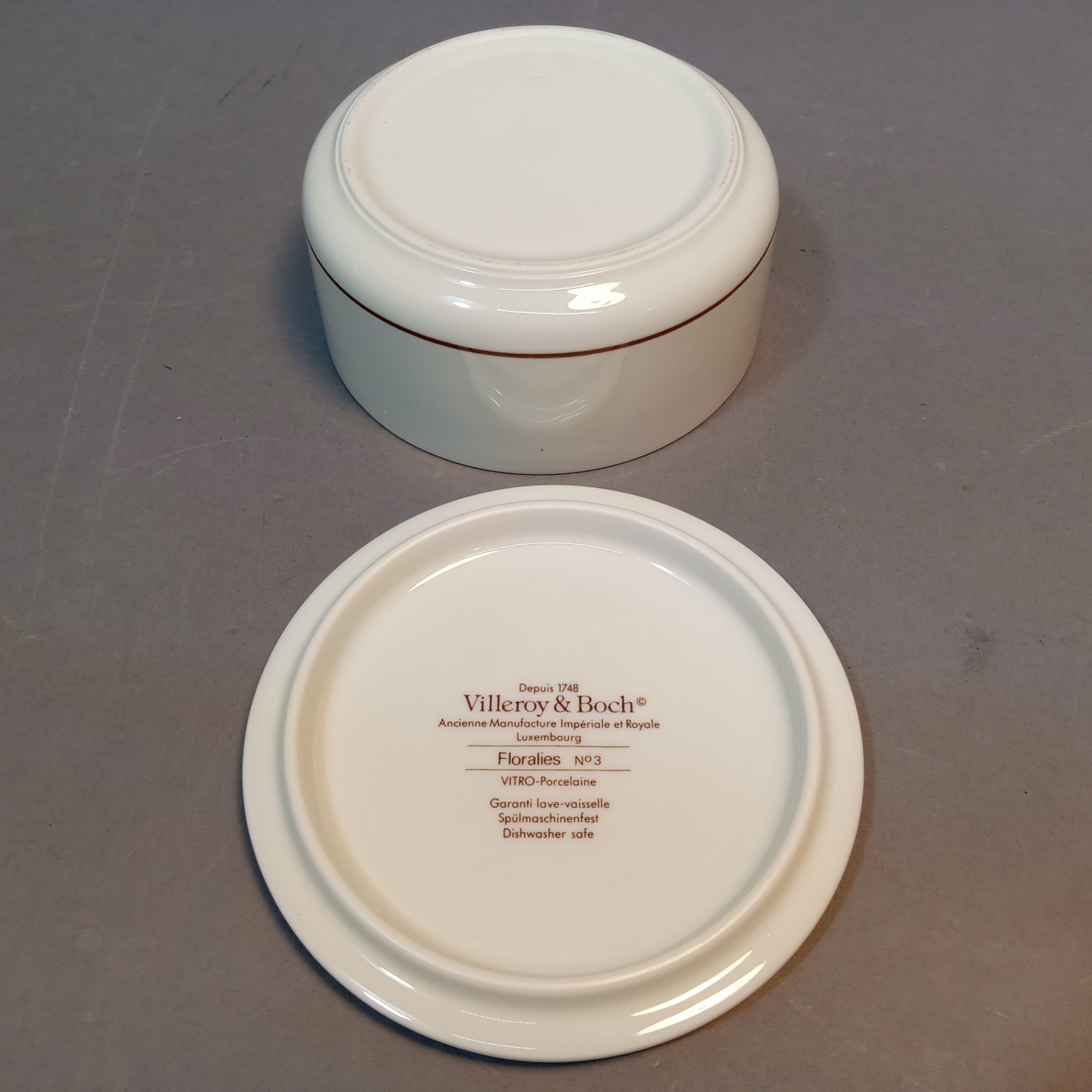 Villeroy & Boch Trinket Boxes - image 3 of 10