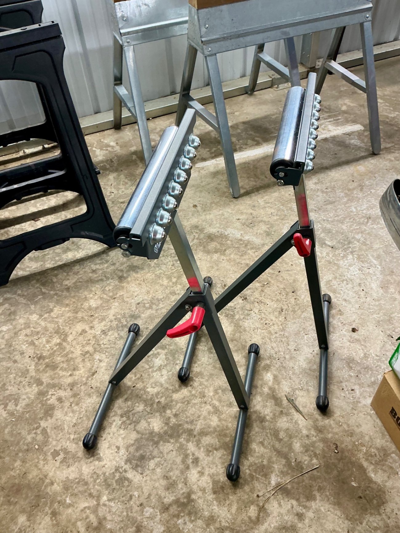 Sawhorses and Roller Stands - image 4 of 5