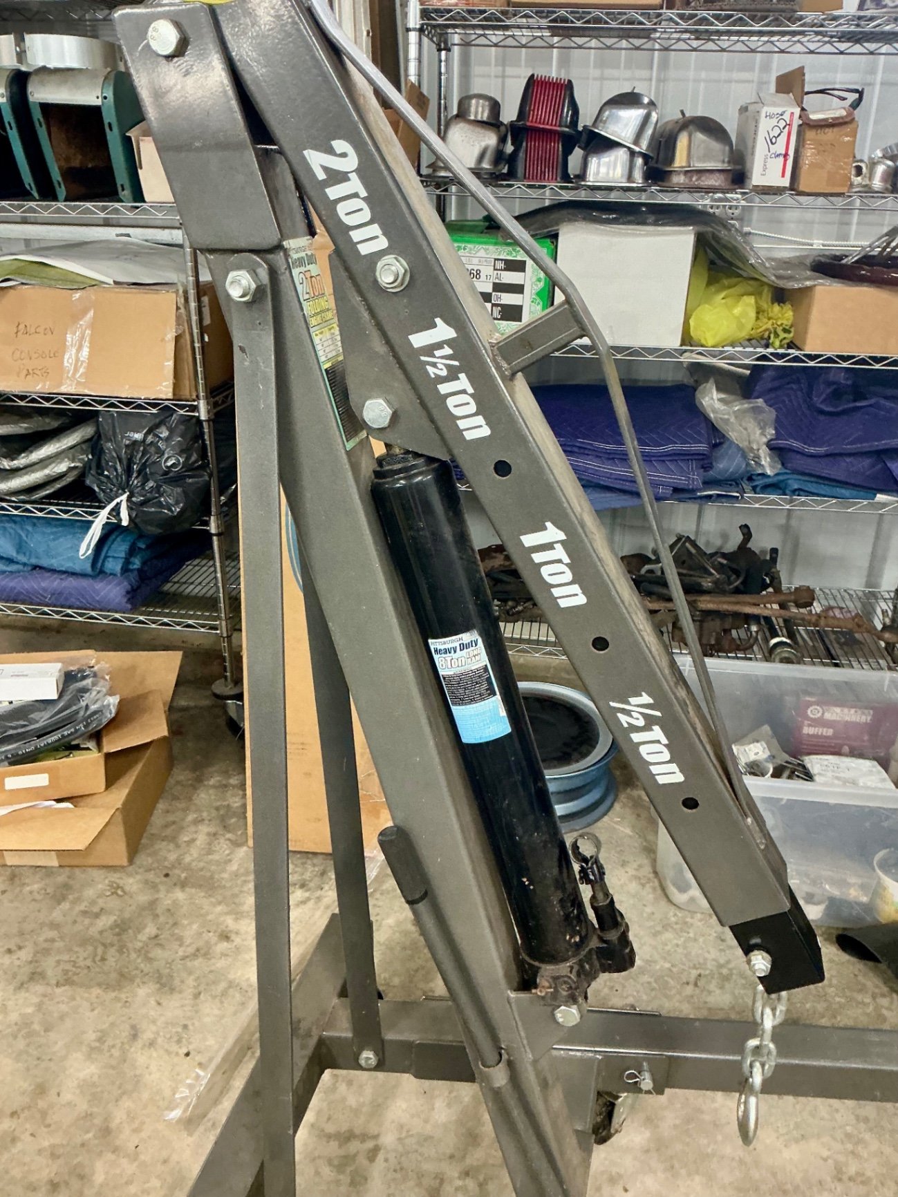 Pittsburgh 2-Ton Folding Engine Crane - image 1 of 7