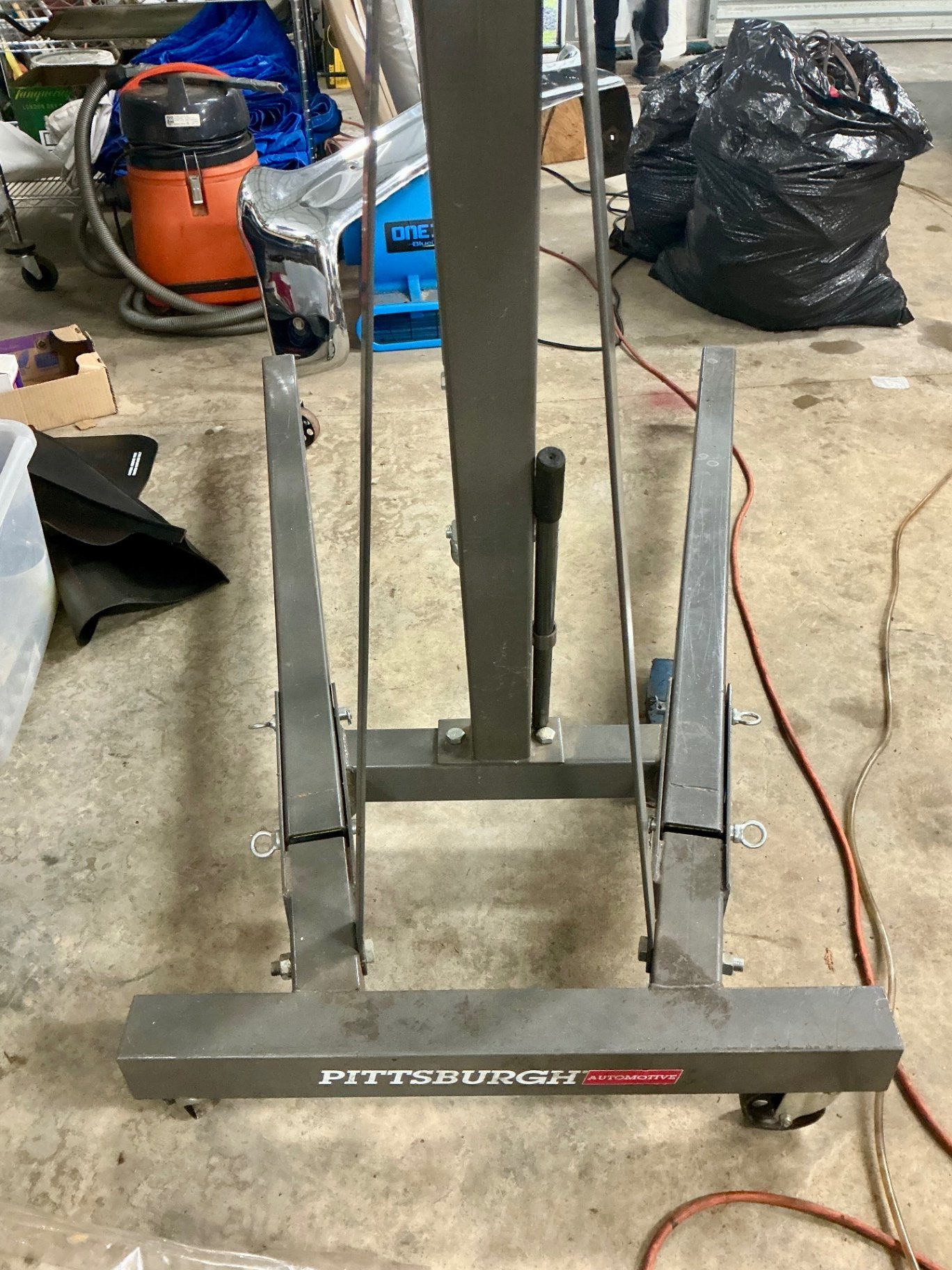 Pittsburgh 2-Ton Folding Engine Crane - image 5 of 7