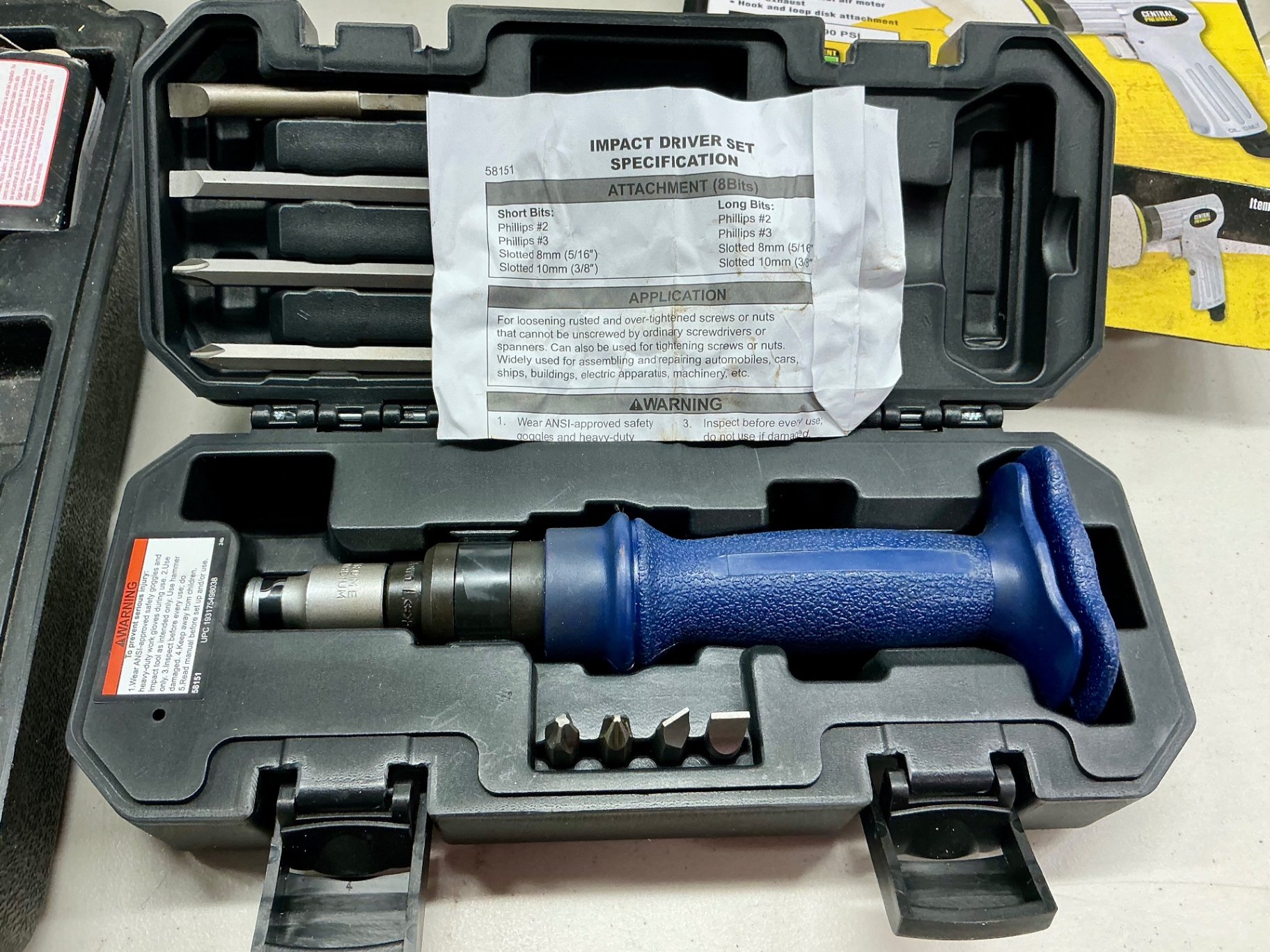 Pneumatic power tools and accessories set - image 5 of 7