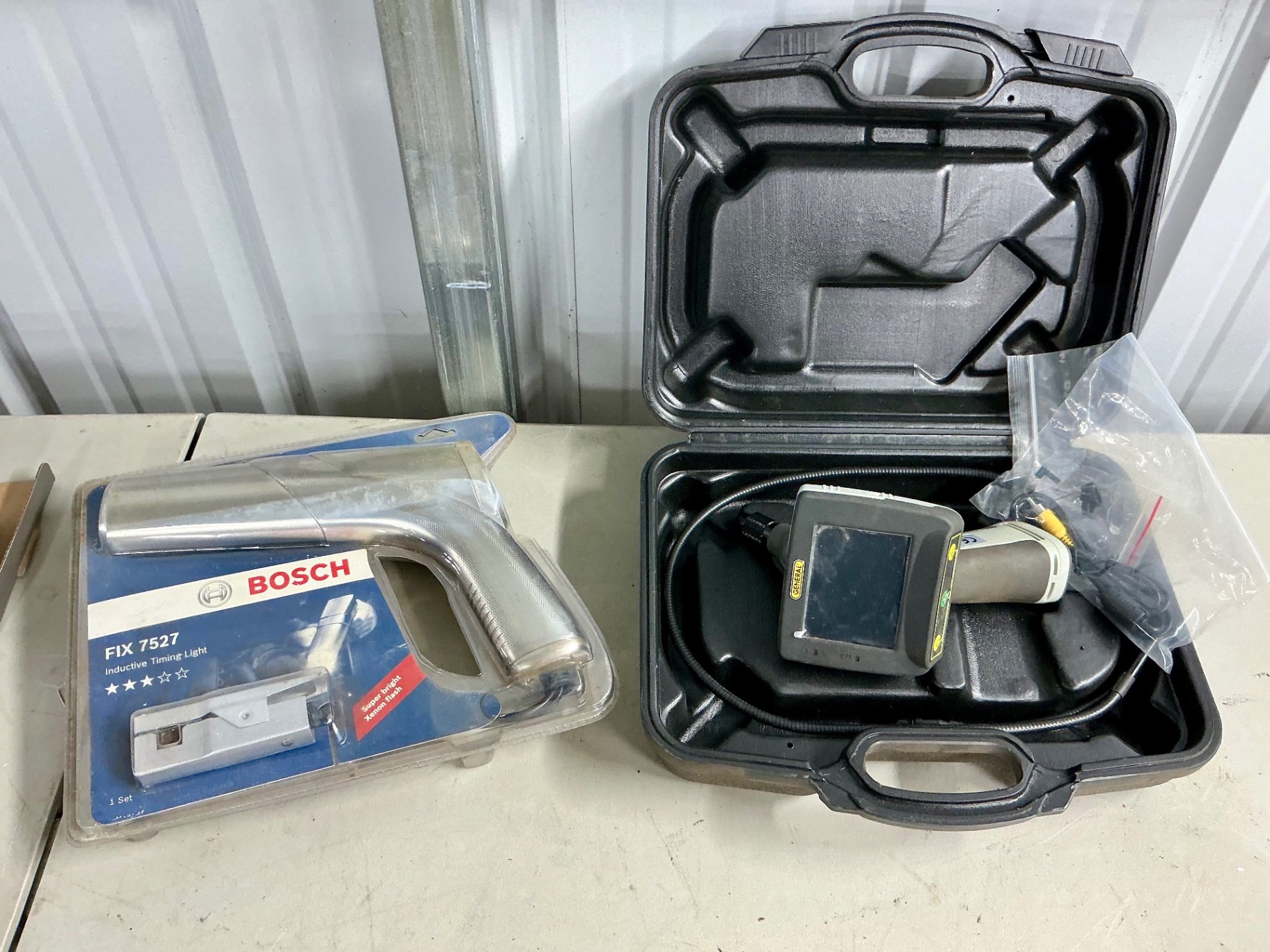 Bosch FIX 7527 Inductive Timing Light and General Wet/Dry Scope - image 1 of 3