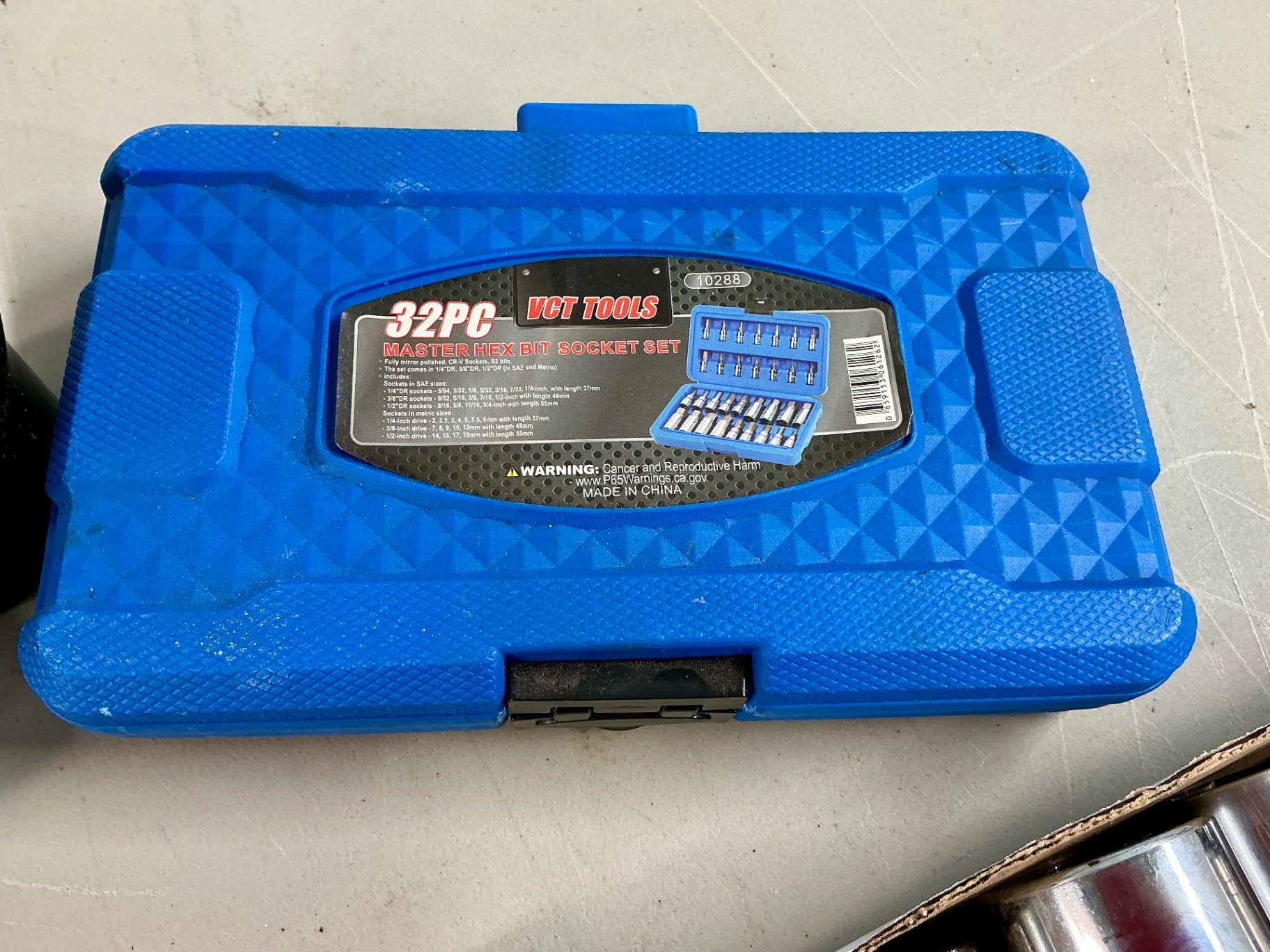 Assorted 3/8-inch drive socket sets and bits - image 6 of 7