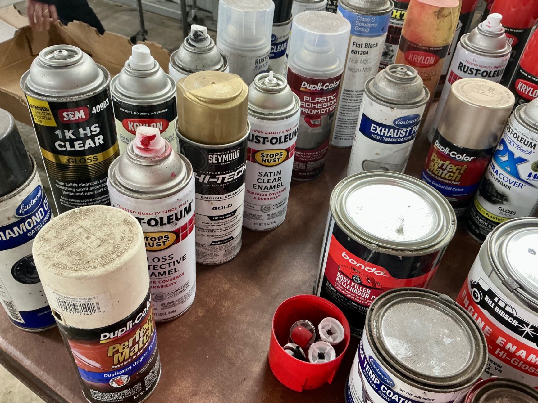Assorted automotive spray paints and primers - image 7 of 10