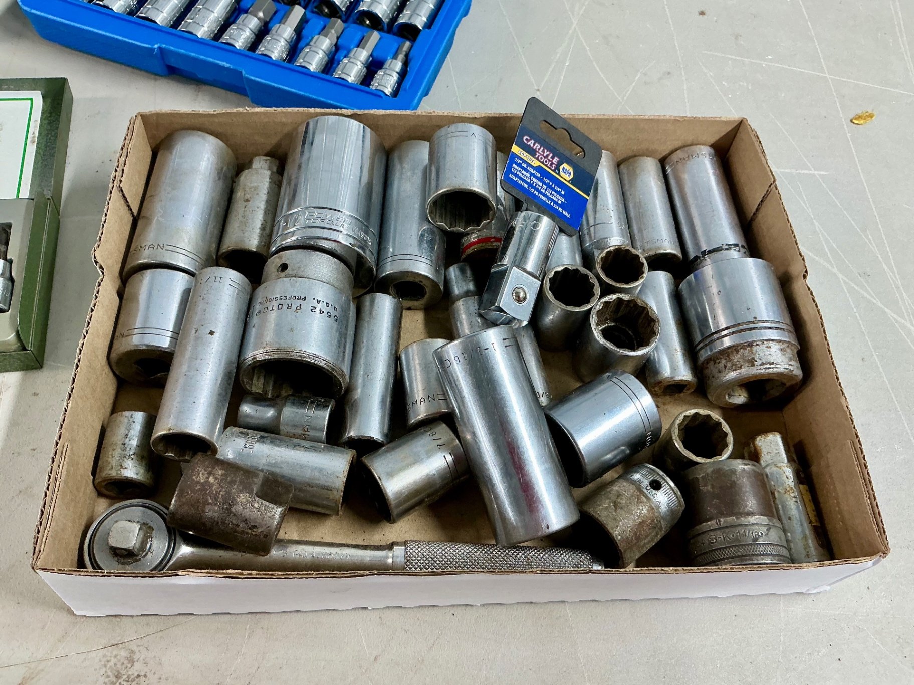 Assorted 3/8-inch drive socket sets and bits - image 2 of 7