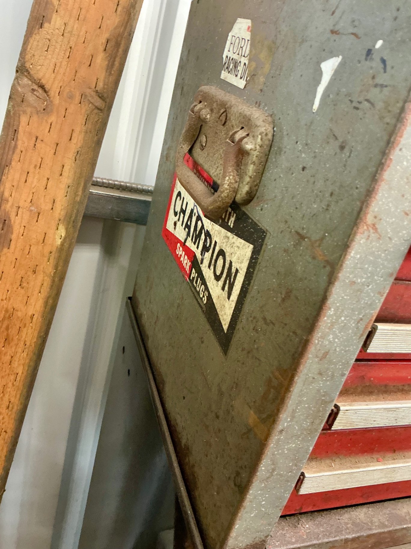 Vintage U.S. General Roling Tool Chest & Craftsmanship chest on top. - image 3 of 6