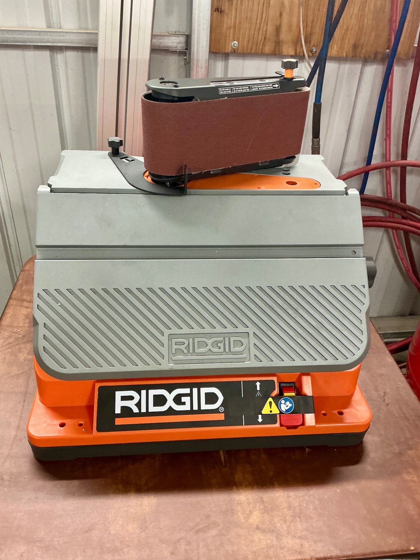 RIDGID 4 in Belt Sander with Box and Accessories - image 1 of 5