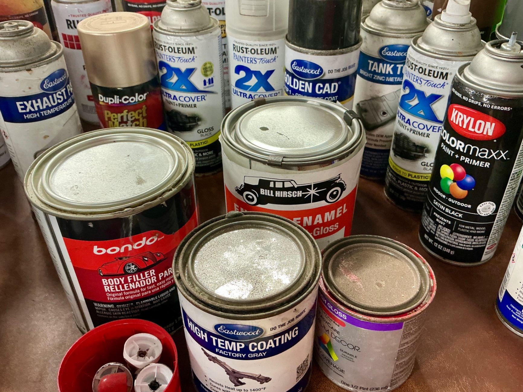 Assorted automotive spray paints and primers - image 9 of 10