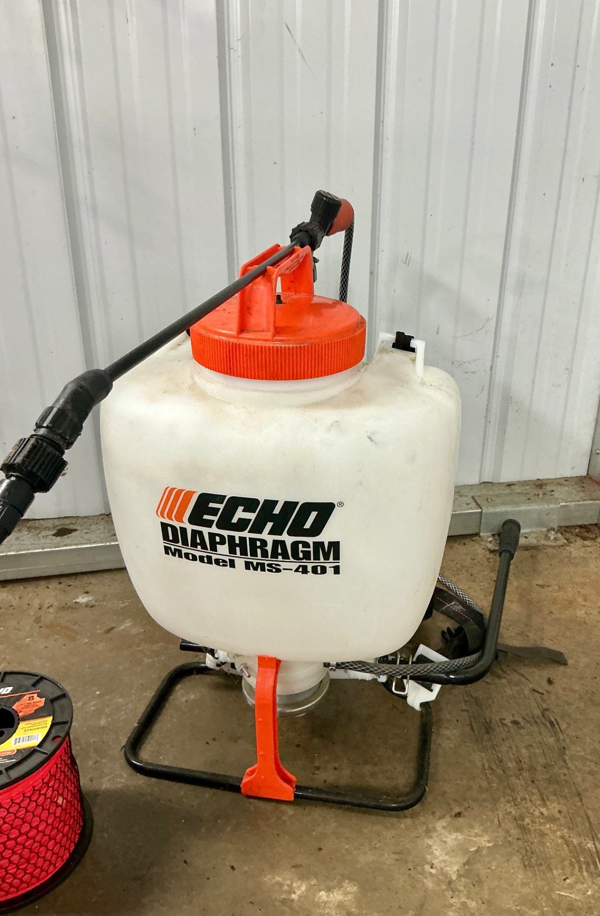 Echo yard maintenance tools: weed trimmer, backpack sprayer, and accessories - image 2 of 7