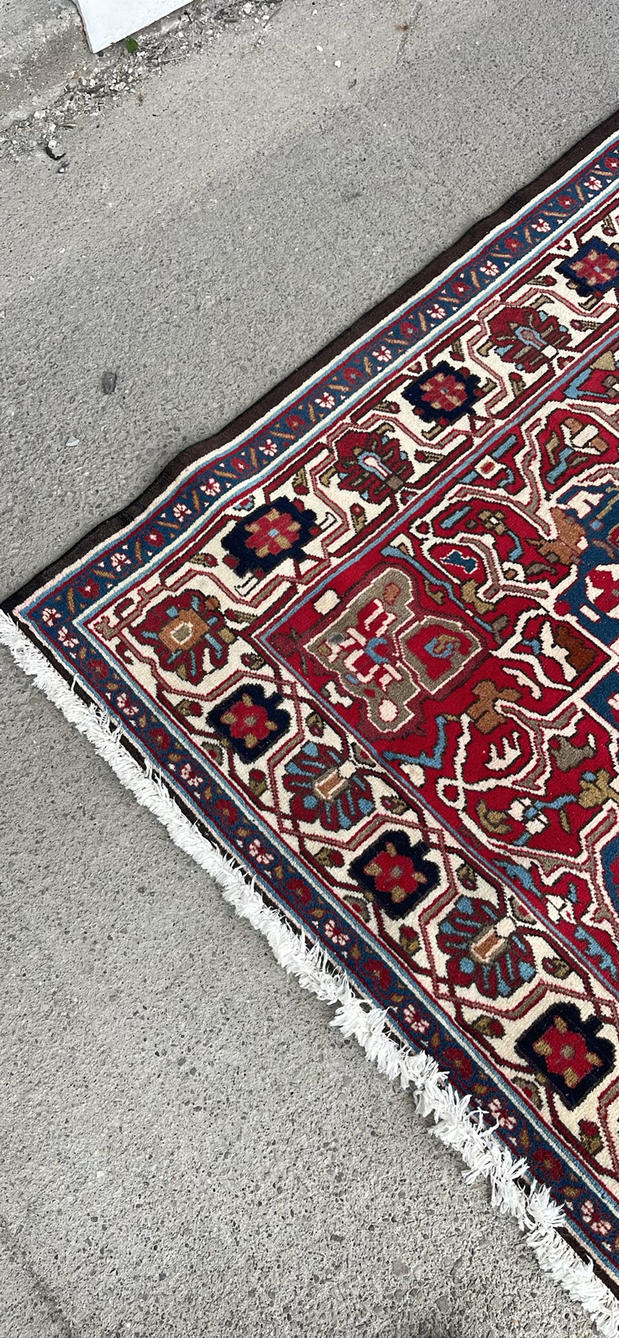 Vintage Persian Heriz Rug - image 8 of 8