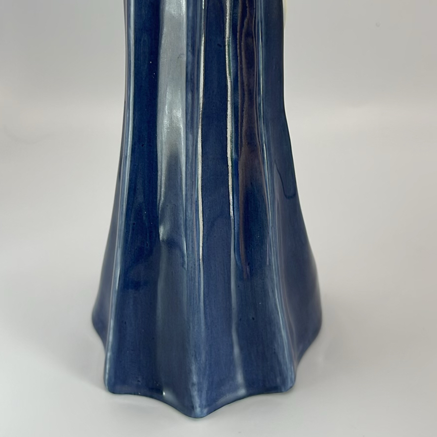 Royal Doulton The Genie HN2989 - image 6 of 9