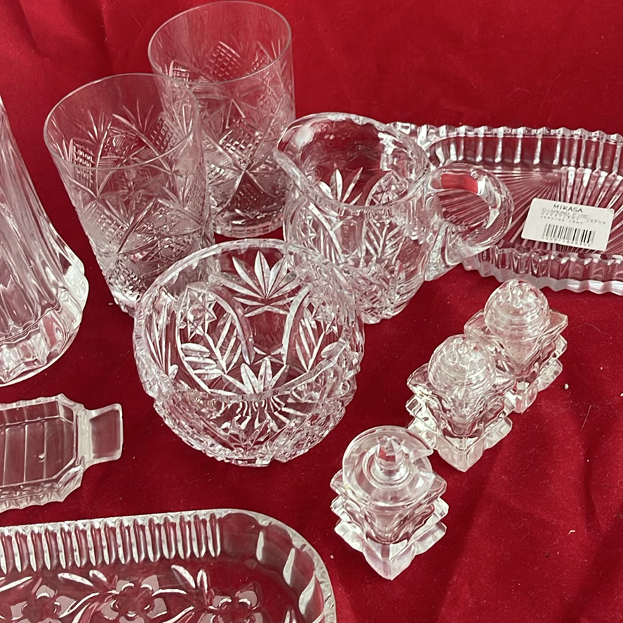 Crystal And Glassware - image 4 of 7