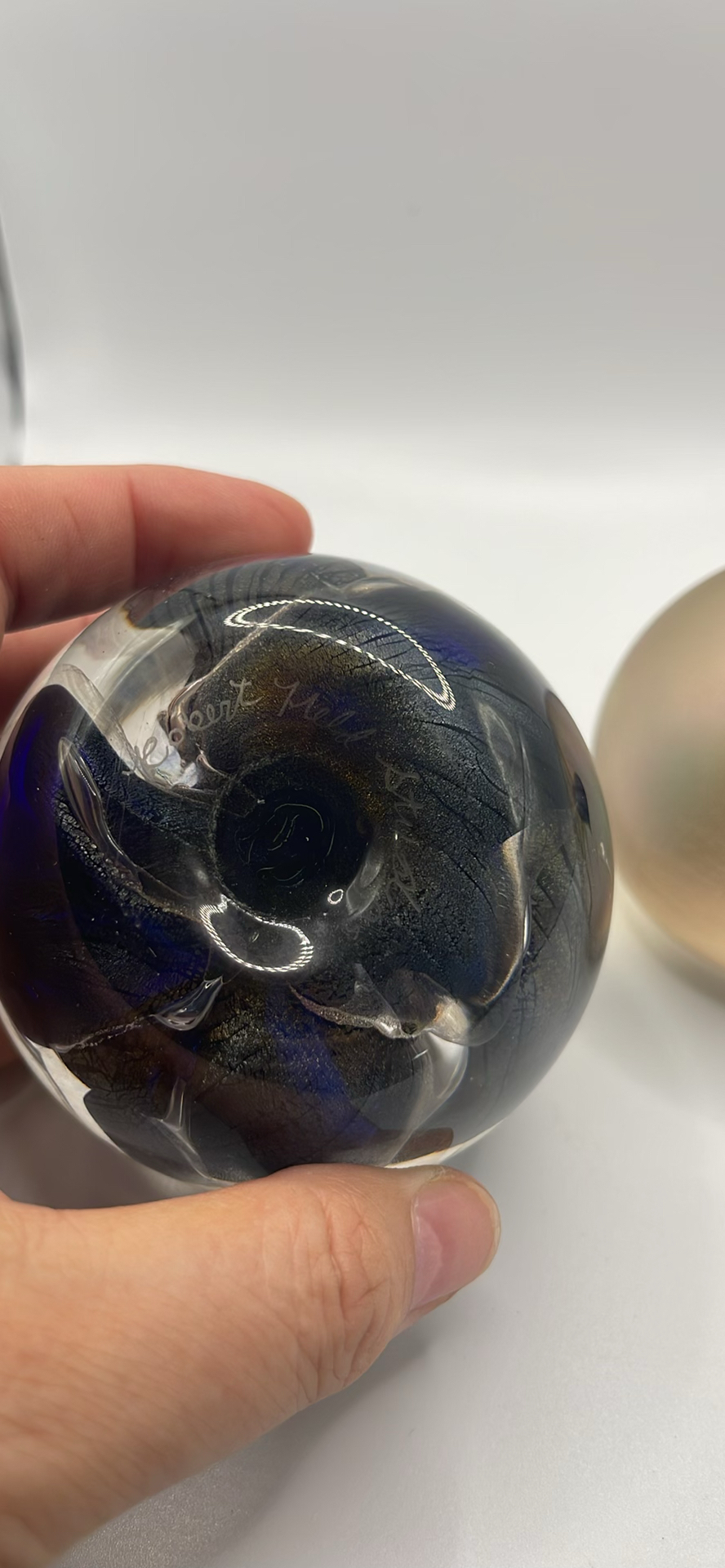 Robert Held Studio paperweights - image 6 of 9