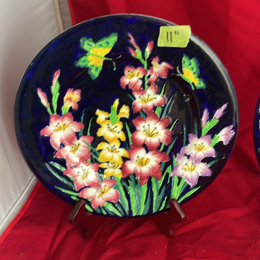 Vintage Maling Charger Plates - image 3 of 14
