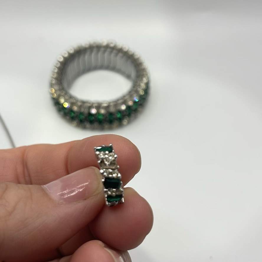 Green Stone Jewelry - image 5 of 10
