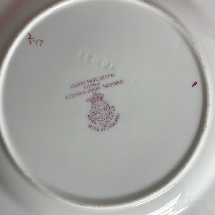 Vintage Royal Doulton And Royal Worcester Plates - image 11 of 18