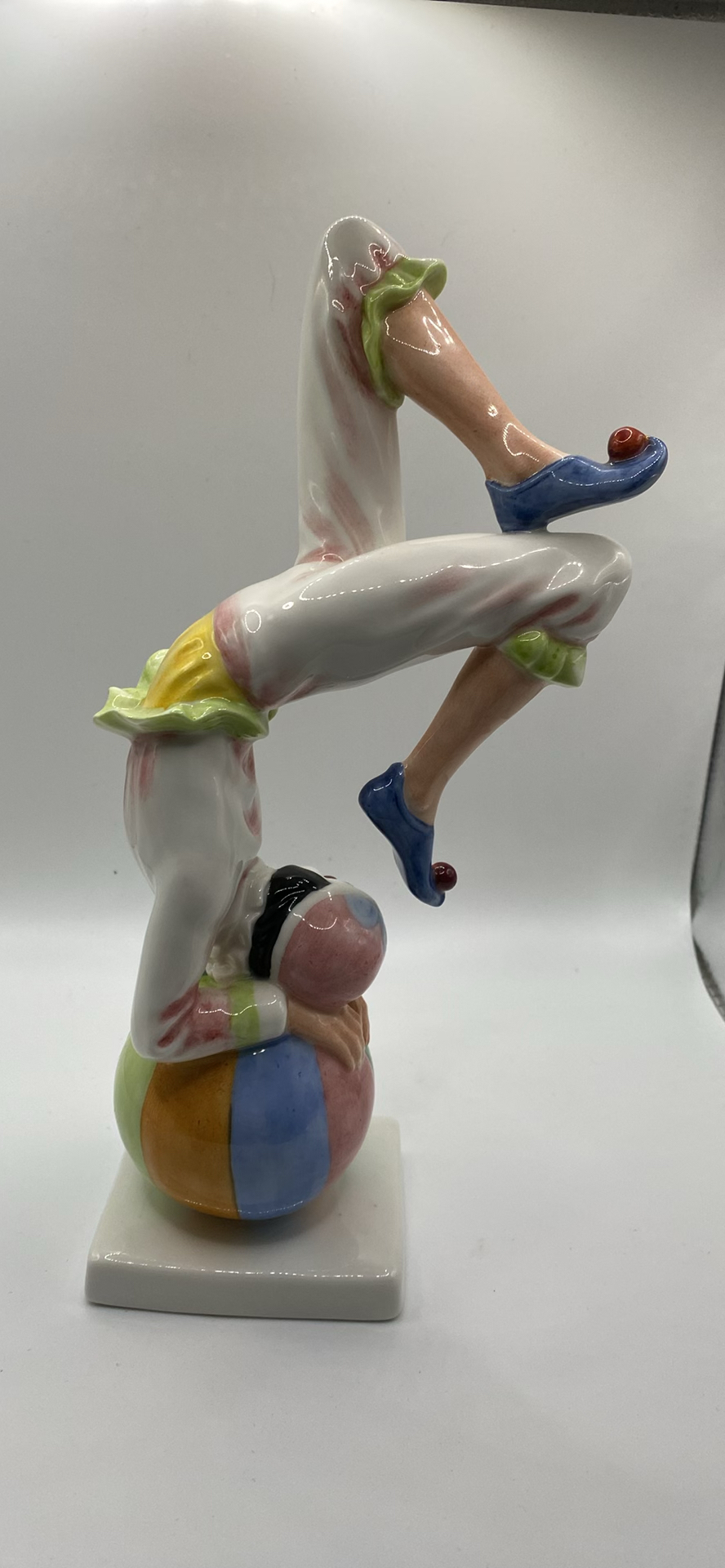 Royal Doulton The Jester HN 2016 and Tumbling 3283 - image 11 of 12