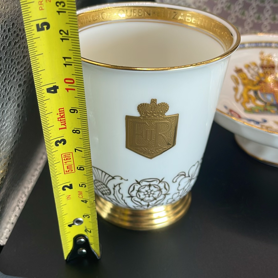 British Royalty - image 4 of 21