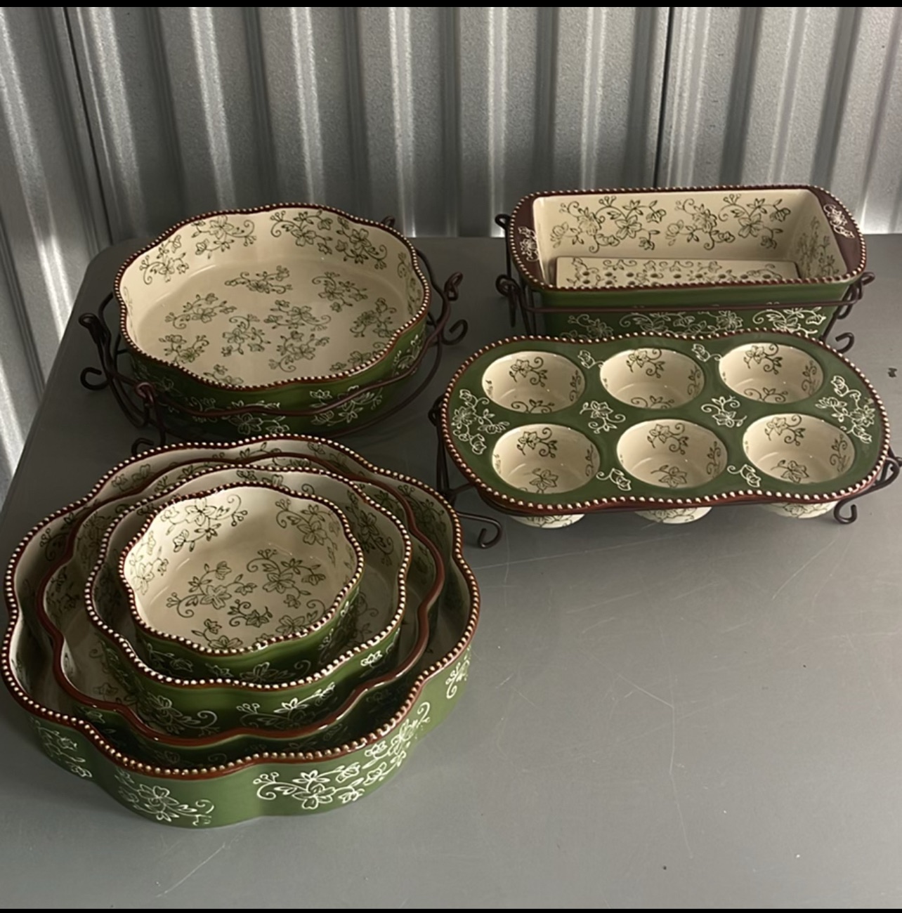Temptations Bakeware - image 1 of 10