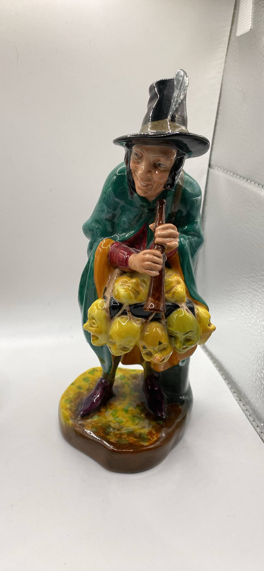 Royal Doulton The Master And The Mask Seller - image 7 of 10