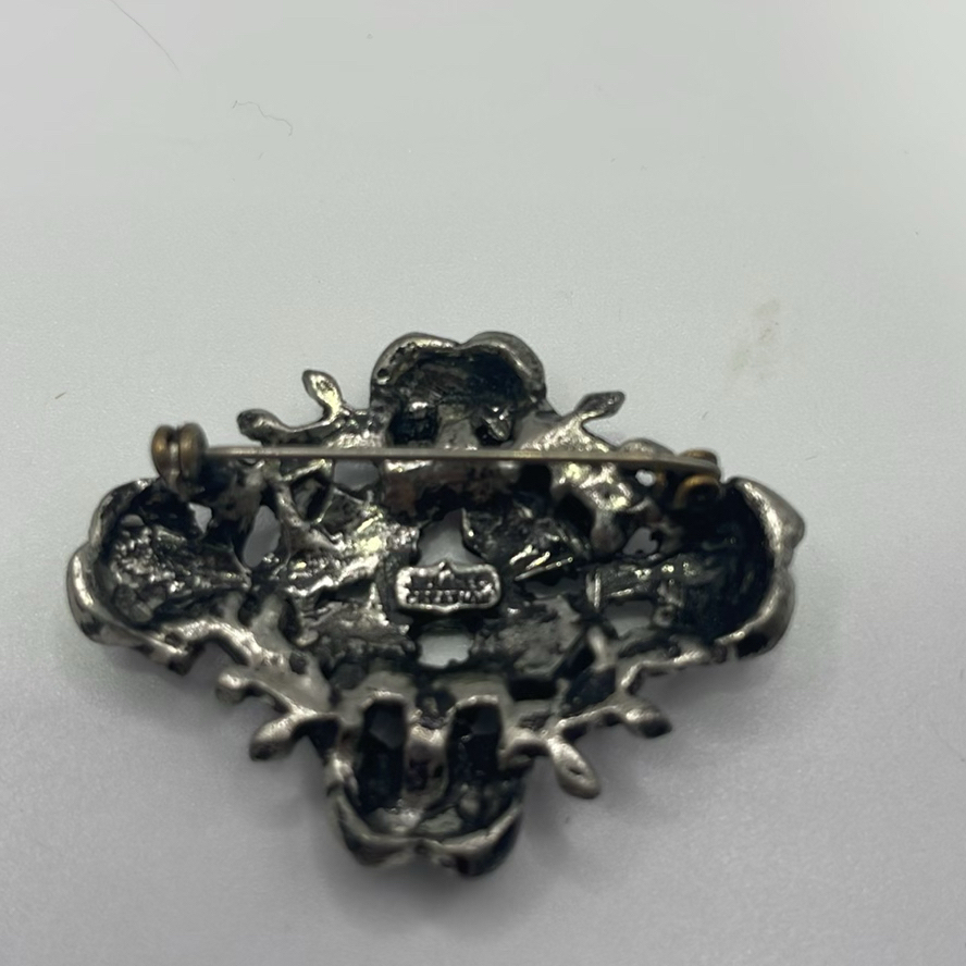 Vintage Brooch Lot - image 3 of 17