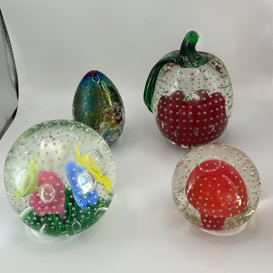 Vintage Paperweights Joe Rice (St Clair) And Others - image 1 of 18