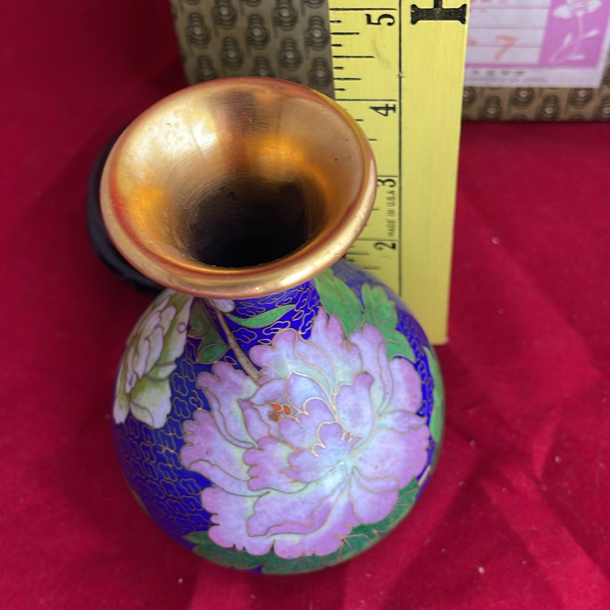 Chinese Cloisonne Enamel Pieces - image 8 of 12