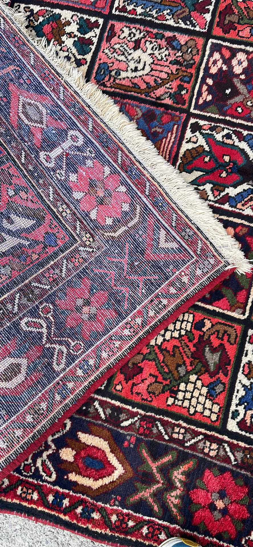 Vintage Persian Bakhtiari Rug - image 9 of 11