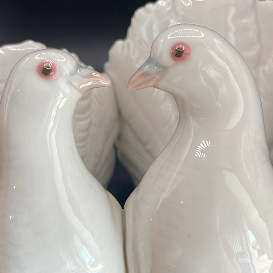 Lladro Couple Of Doves Figurine - image 5 of 7