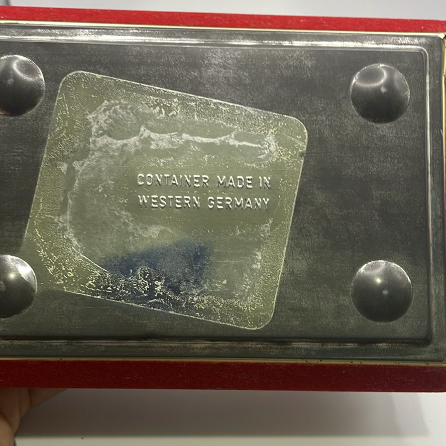 Vintage Red Tin - image 9 of 9
