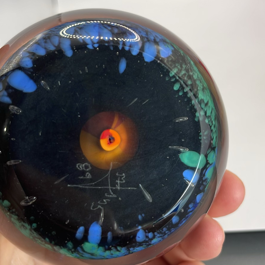 5 Paperweights - image 8 of 21