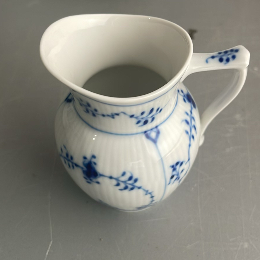 Royal Copenhagen Blue Fluted Half Lace Dinnerware - image 26 of 28