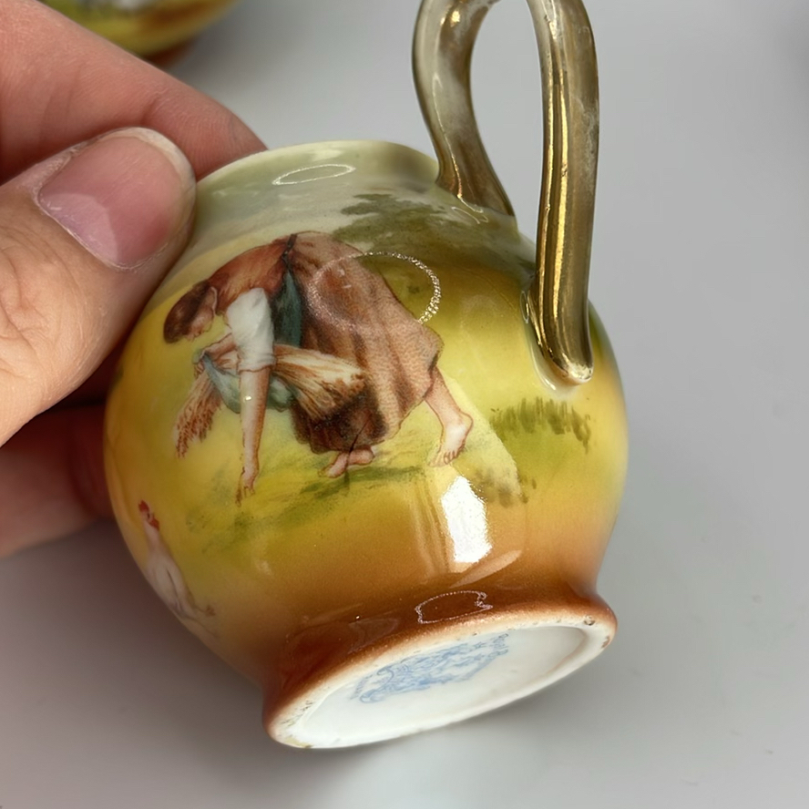 Vintage Royal Bayreuth 3 Pitchers - image 7 of 14